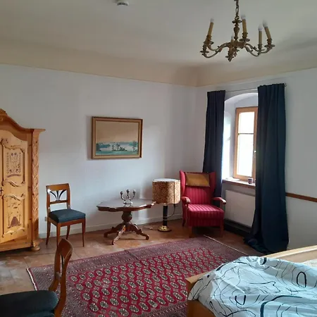 Residieren Im Palais Schlossle Im Ries *